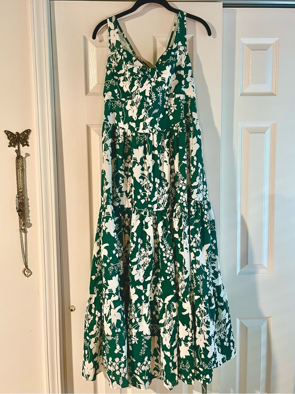 Halara NWT Green & White Floral Tiered Sundress - Picture 2 of 9